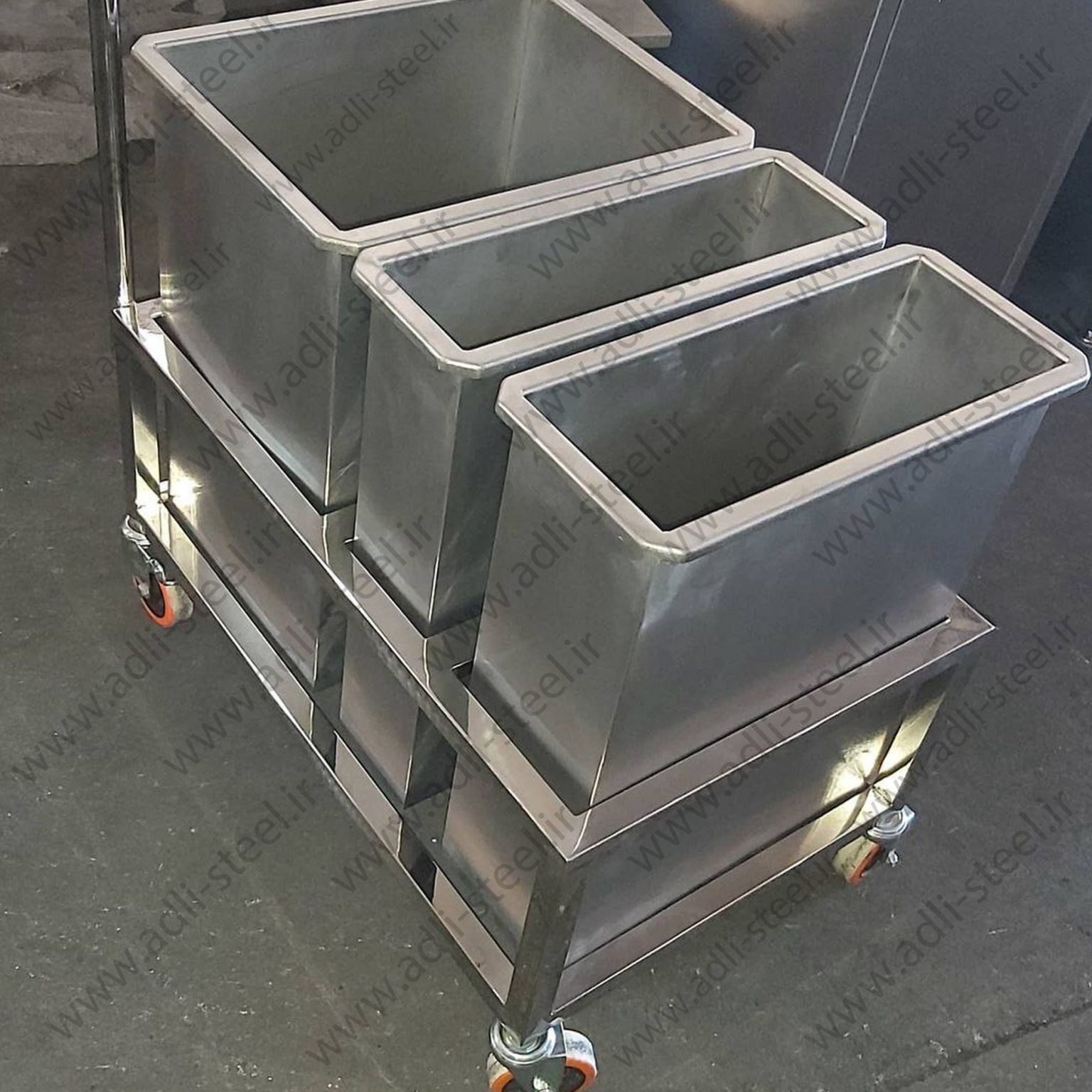 ترولی سطل دار استیل کلین روم - شرکت آدلی استیل نیروانا